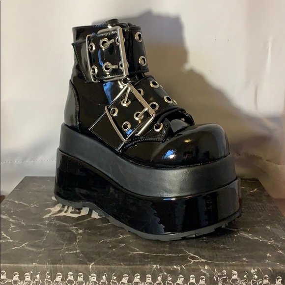 Demonia Bear 104 - Picture 11 of 11